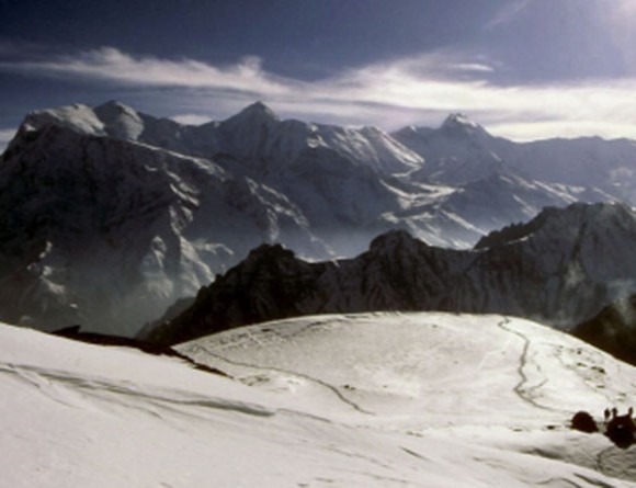 Chulu East Climbing Thumbnail Image